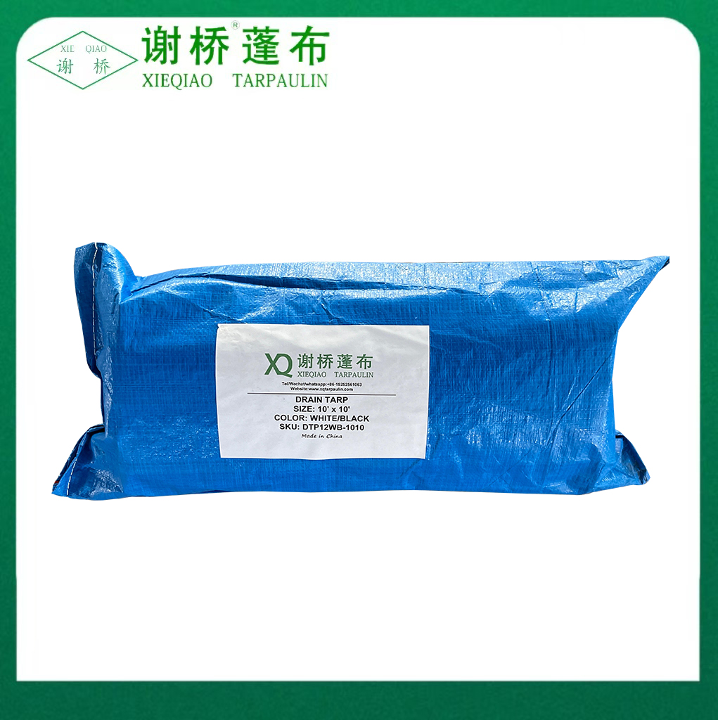 Alba-nigrum pe exhaurire tarp